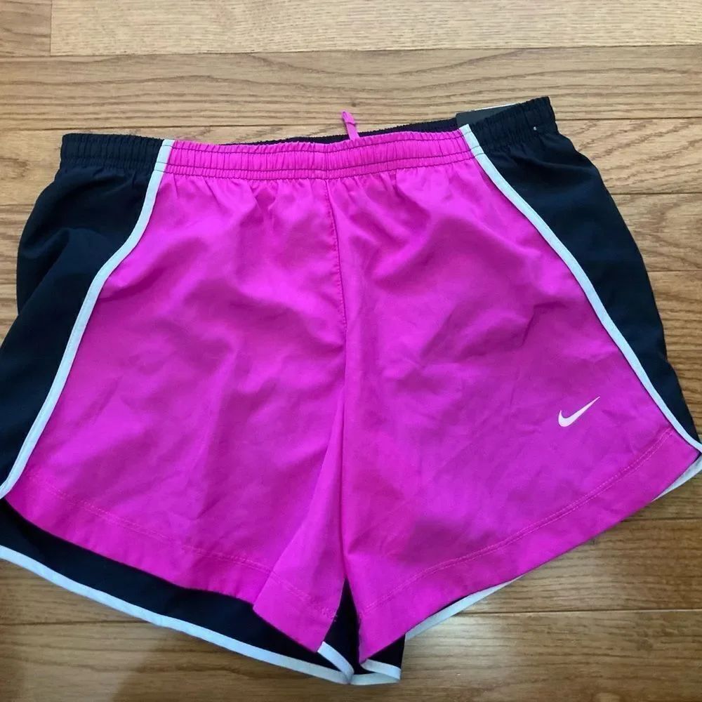 Nike Running Athletic Shorts NWT